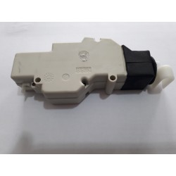 ATTUATORE BLOCCA BAULE LANCIA THEMA CON CONNETTORE ORIGINALE FIAT 82437286