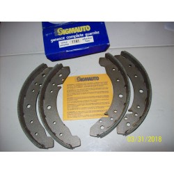 SET GANASCE FRENO VOLKSWAGEN MAGGIOLINO 1302 - SIGMAUTO 1181