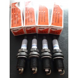 SET 4 CANDELE FORD GRANADA SCORPIO V6 ORIGINALI FORD MOTORCRAFT AGPR22P - FORD 5099729