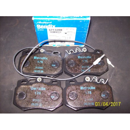 PASTIGLIE ANTERIORI PEUGEOT 205 I II 309 I II /OE.425037-425039