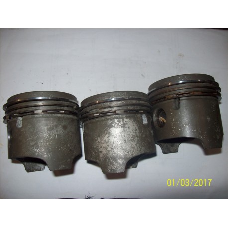 PISTONI FIAT 1100  103  D. 68,5