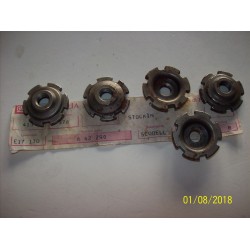 DADI A SCODELLA ORIGINALI OPEL BEDFORD / 642290