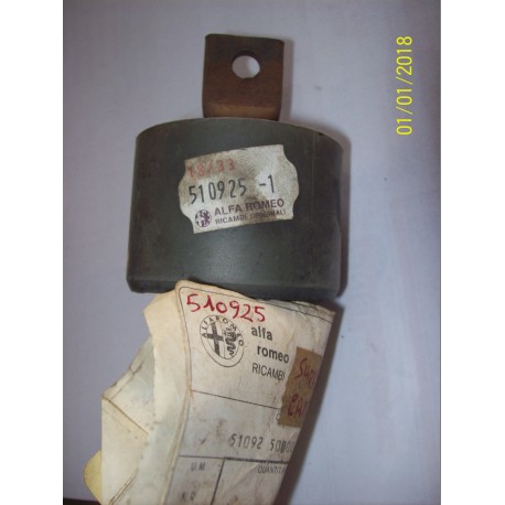 SUPPORTO ORIGINALE ATTACCO CAMBIO ALFAROMEO ALFASUD 1°SERIE - 510925 - 530687
