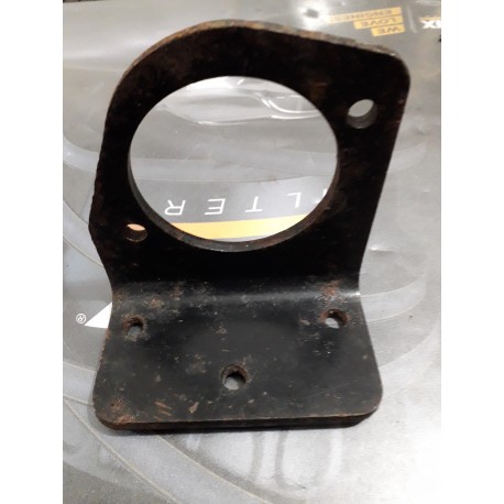 STAFFA SUPPORTO MOTORE FIAT 127 - 5935040