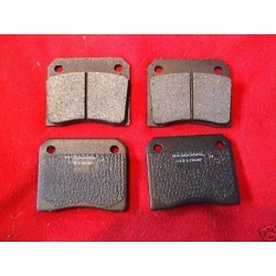 PASTIGLIE FRENO ANTERIORI FIAT 1300 - 1500 TALBOT SIMCA 1500 - FERODO FDB8 - 51140023 - VWA20007